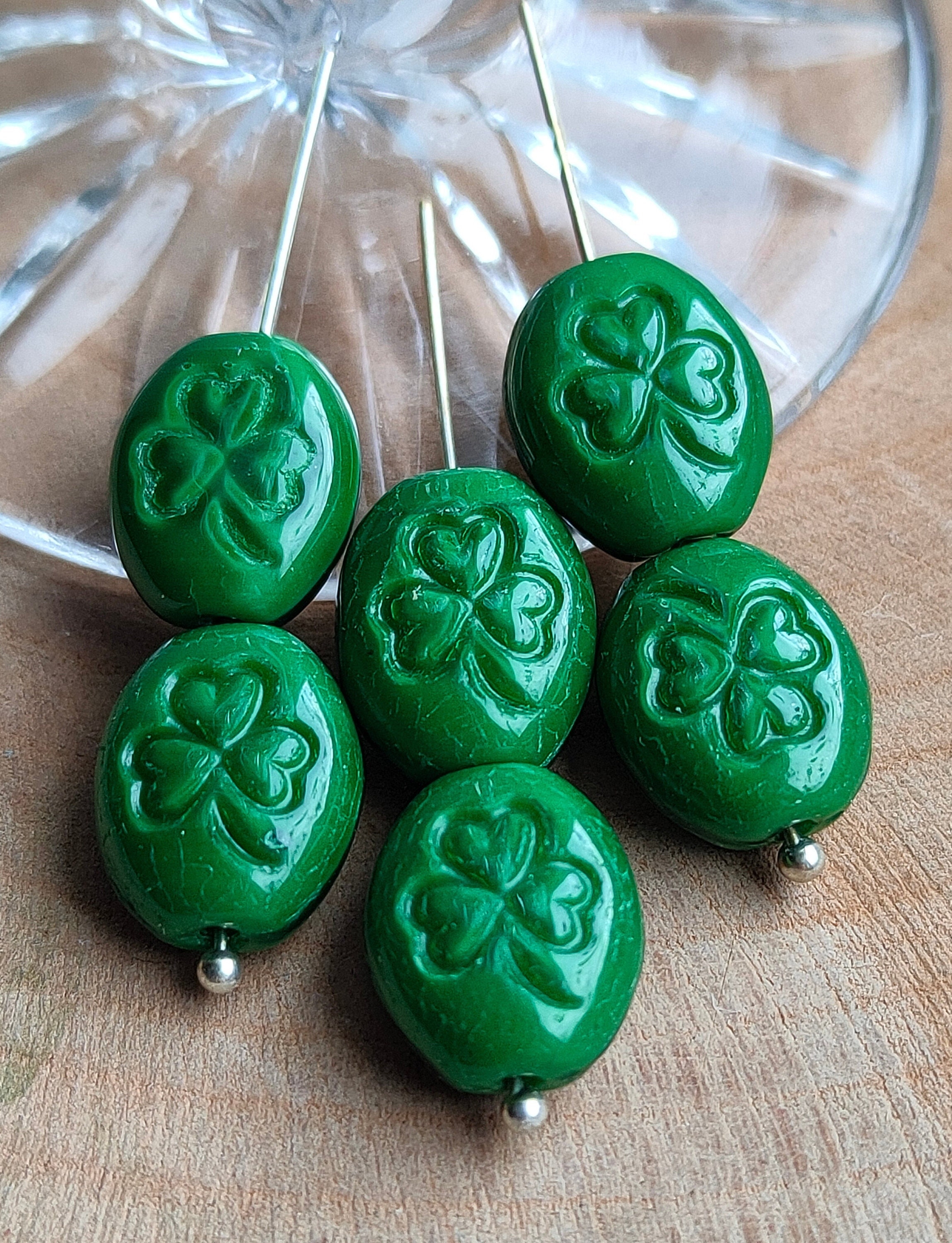Four-Leaf Clover Shamrock Silicone Beads--Sage Green – USA