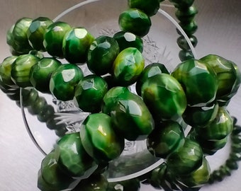 30 perle rondelle in vetro Picasso verde ceco, 9 x 6 mm