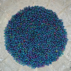 10/0 Premium Czech Glass Seed Beads, 2mm Mix Blue Iris Rainbow Preciosa Czech Rocailles, Perline Forniture-25g/0,06lb/0,9oz, 50g/0,11lb/1,8oz
