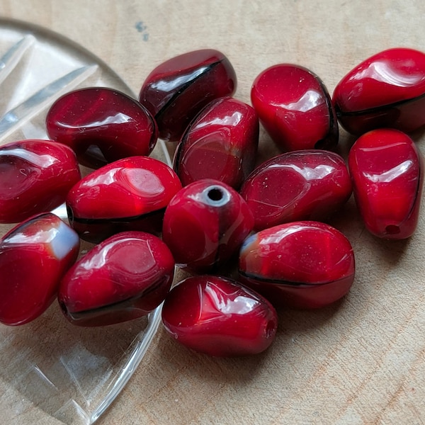 30/50 Perles ovales torsadées brun rouge, riz en marbre 9x6mm, perles pressées, ovale irrégulier, perle de verre tchèque, perle de fabrication de bijoux, perle Boho