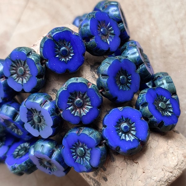 10/25 Dark Blue Picasso flower beads, 8mm Hawaiian opaque flower, czech glass bead, Jewelry Making bead, Pansy Flower, Hibiscus Flower