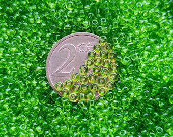 Preciosa Czech Glass Seed Beads, 10/0 Green Rocailles