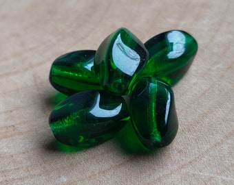 20 perline di vetro ceco verde scuro, perline pressate trasparenti 12x7mm, ovale irregolare, perline per la creazione di gioielli, perline di vetro Boho