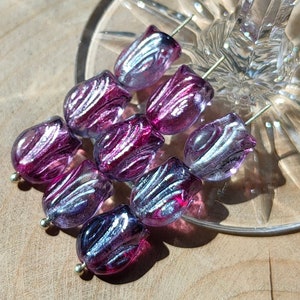 17/25 Mini perles de verre tchèques tulipe, 9 x 7 mm Perles en argent violet, Perles de verre pressées, Perles de verre transparentes, Perles pour fabrication de bijoux