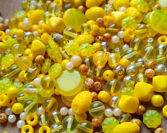 25g/50g/100g Bulk Glass Bead Mix Yellow, Bead Soup, Czech Bead Mix,Bohemian Beads, Craft Bead, Jewelry Making Bead, Surprise bag, DIY