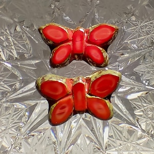 Perline a farfalla 2/4 pezzi, perline di vetro a farfalla 20x12 mm, perline di vetro ceche, perline di insetti, perline di colori misti, rosso bianco viola Picasso oro grafite