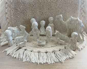 Vintage small ceramic nativity scene - mother of pearl glaze - 14 piece