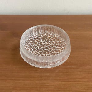 Vintage littala ultima thule bowl - 4” w x 1.6” t - textured drip glass bowl