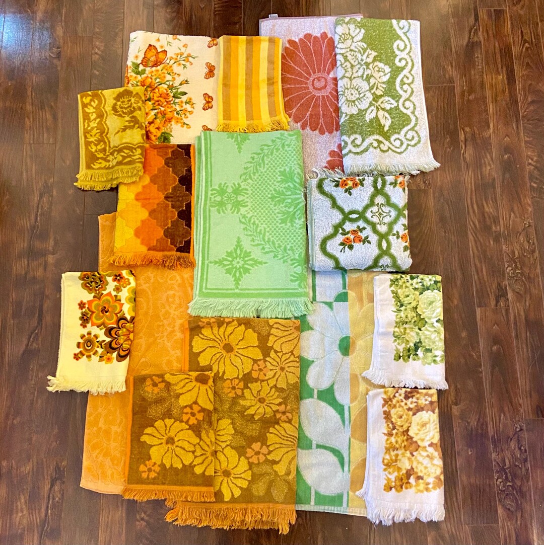Vintage Retro Towels - Floral Groovy Hand Towels/ Bath Towels/ Beach ...