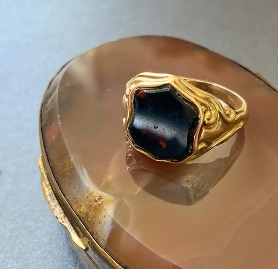 Antique Bloodstone Gold Signet Ring. 9k Victorian… - image 4