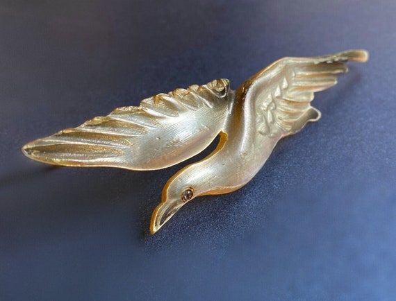 Art Nouveau Carved Horn Bird in Flight Brooch. Si… - image 1