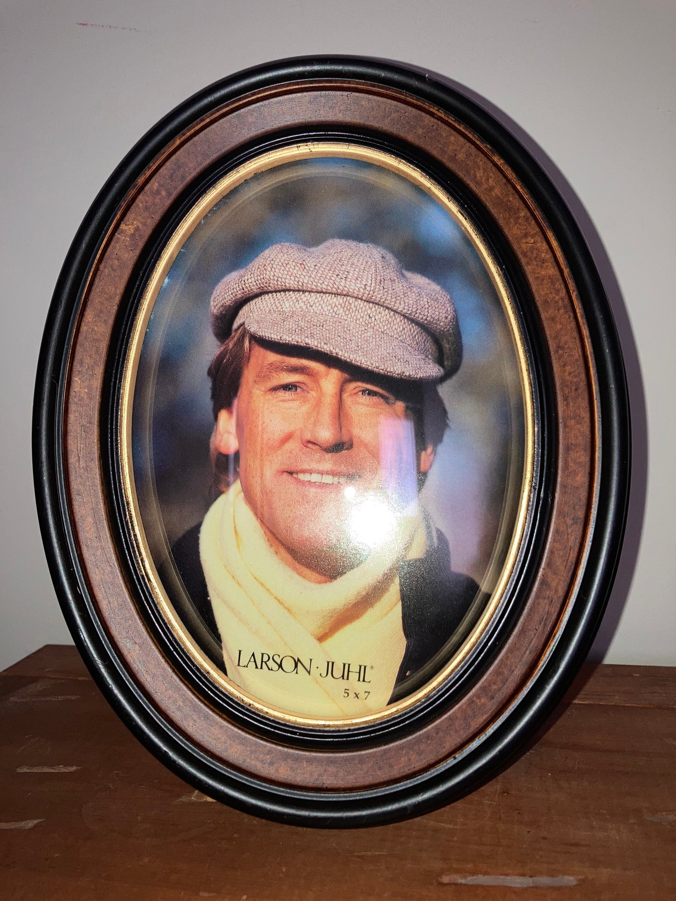 Vintage Larson Juhl Convex Glass Frame Bubble Glass Oval Frame 5 X 7