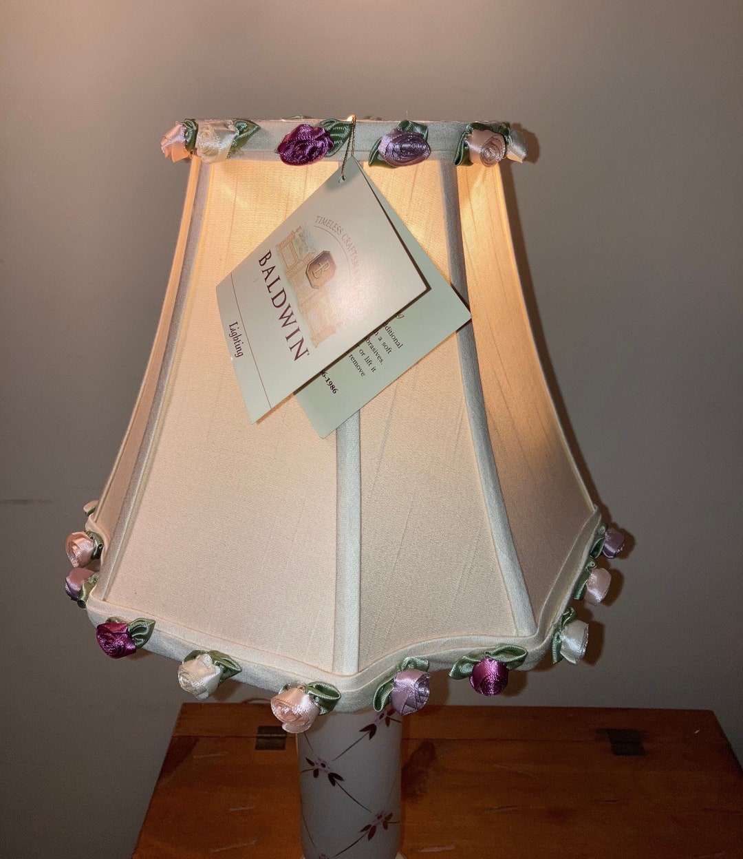 Vintage Lamp Vintage Floral Lamp Detailed Lamp With Tags Vintage Flower