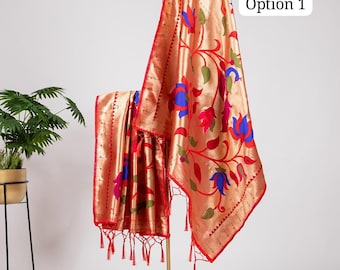 Paithani Jacquard Dupatta: Tejido tradicional de zari con borlas
