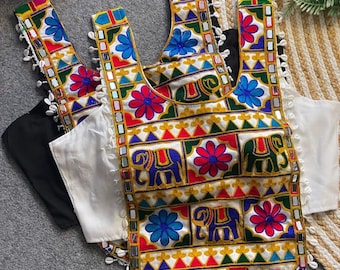 Navratri Blouse | Real Shell Work | Kaudi Lace Embroidered Top| Magic Cotton Padded Back Open Choli | Free Size 36–42| B58