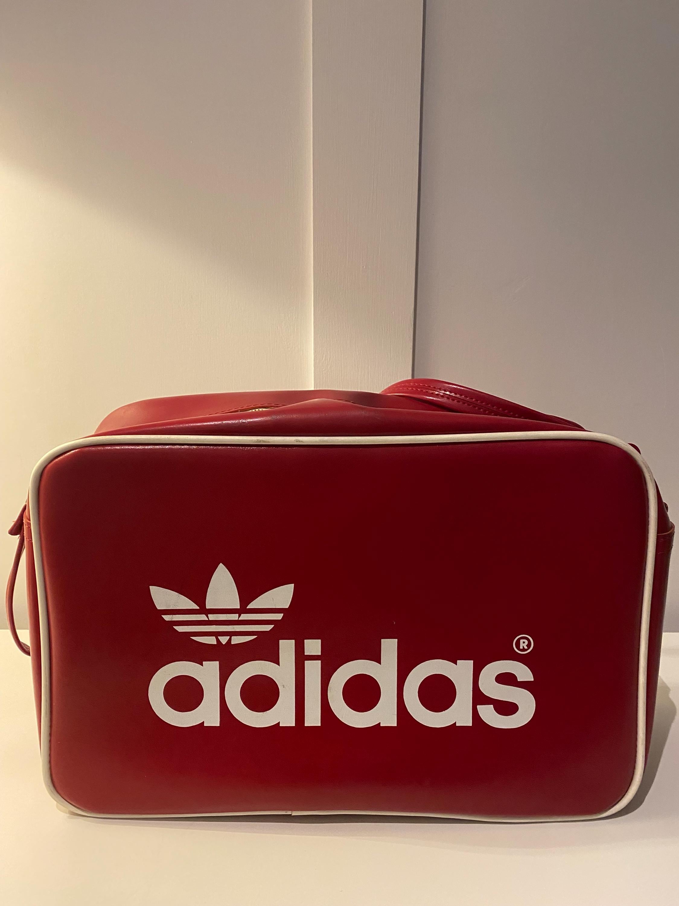 バッグ vintage adidas club sholder bag il_fullxfull.6697652131_asdq.jpg