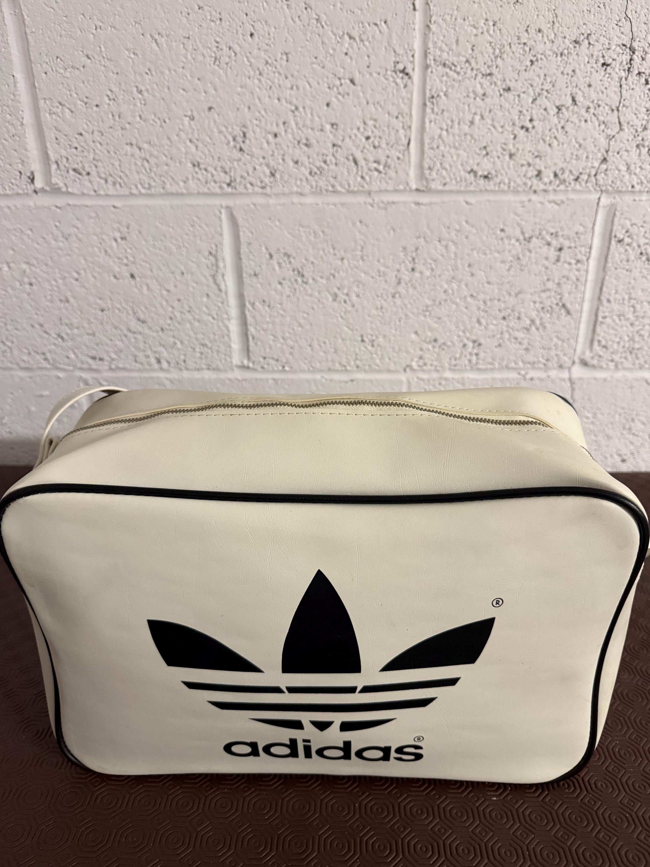 Adidas bag 70s - Etsy 日本