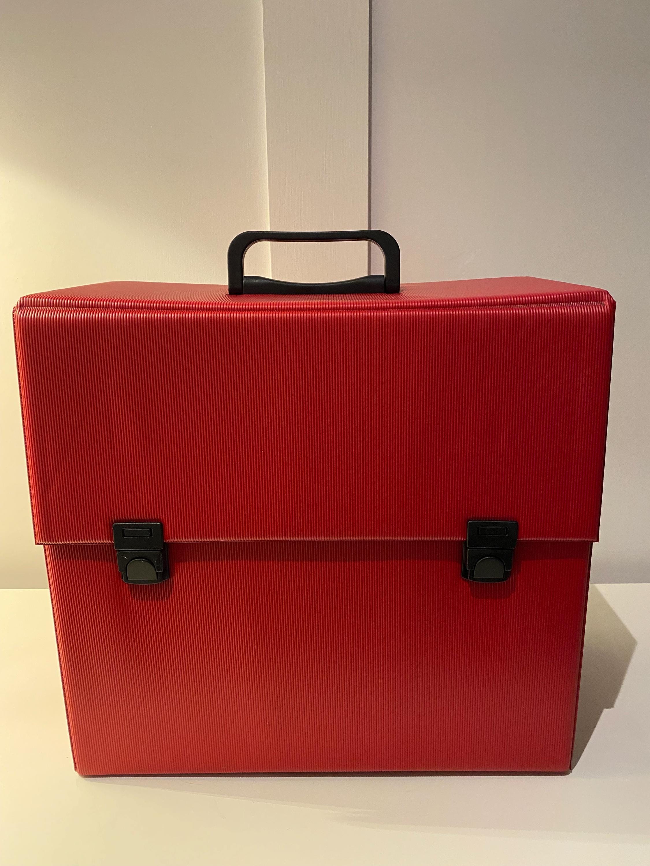 VINTAGE レコードケース 1980年代のヴィンテージ12インチレコードケース。鮮やかなレッドのリブ