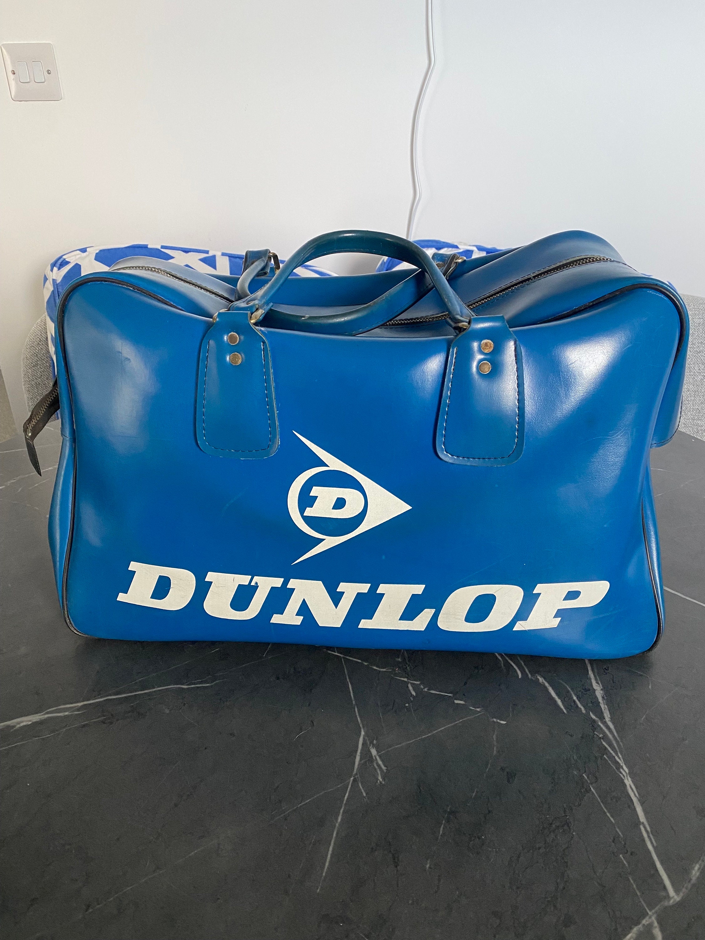 Dunlop gym bag sale