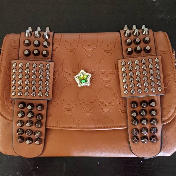 9"x7" (3) or (1) Snap Skull Purse