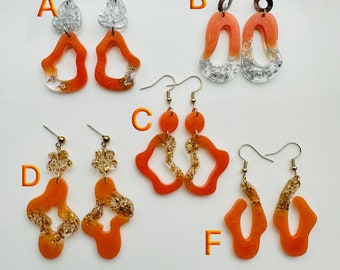 Oranje epoxy oorbellen