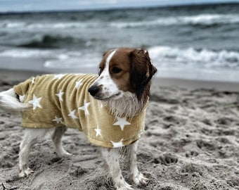 Custom-made dog bathrobe for after the walk, lake, sea or dog pool