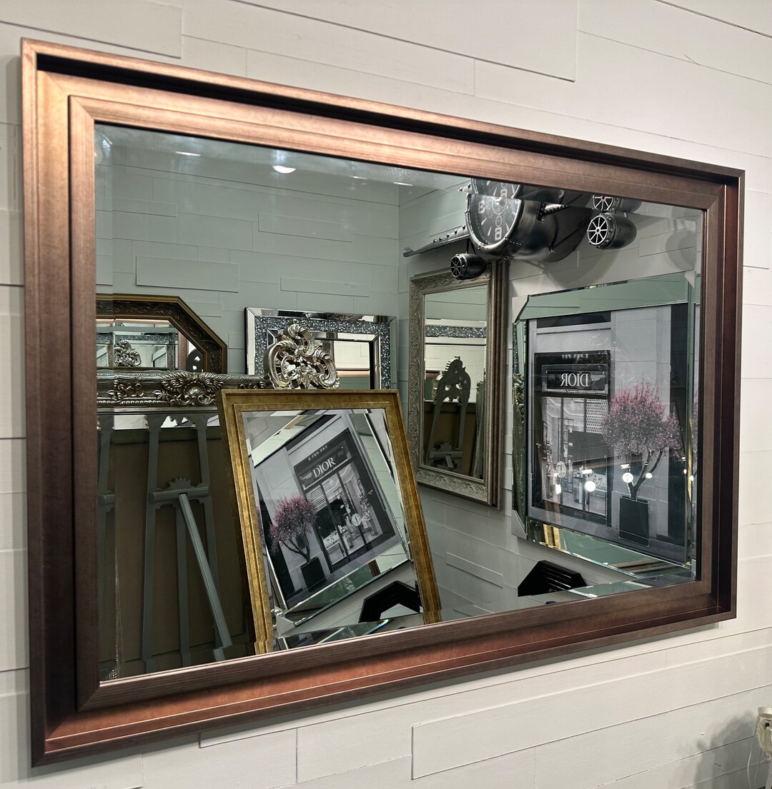 【HIRASHIMA】ORLO Wall Mirror 2121 Lirago Irregular 71 in. W x 31 in. H Frameless Wall Mirror
