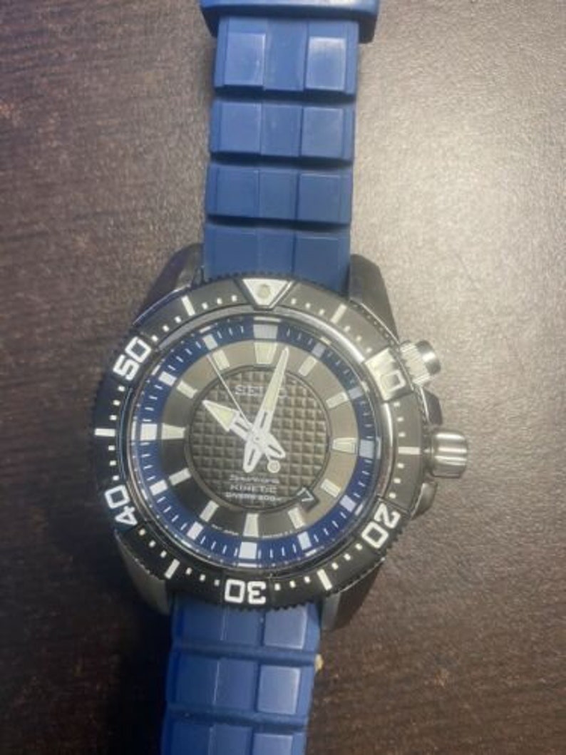 Seiko Sportura Kinetic SKA563P1 Air Diver 200m Stainless Watch | Etsy