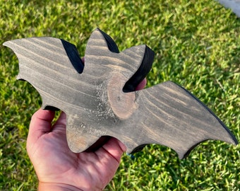 Halloween Bat - Real Wood  - Home Accent, Centerpiece, Trick-or-treat Decor