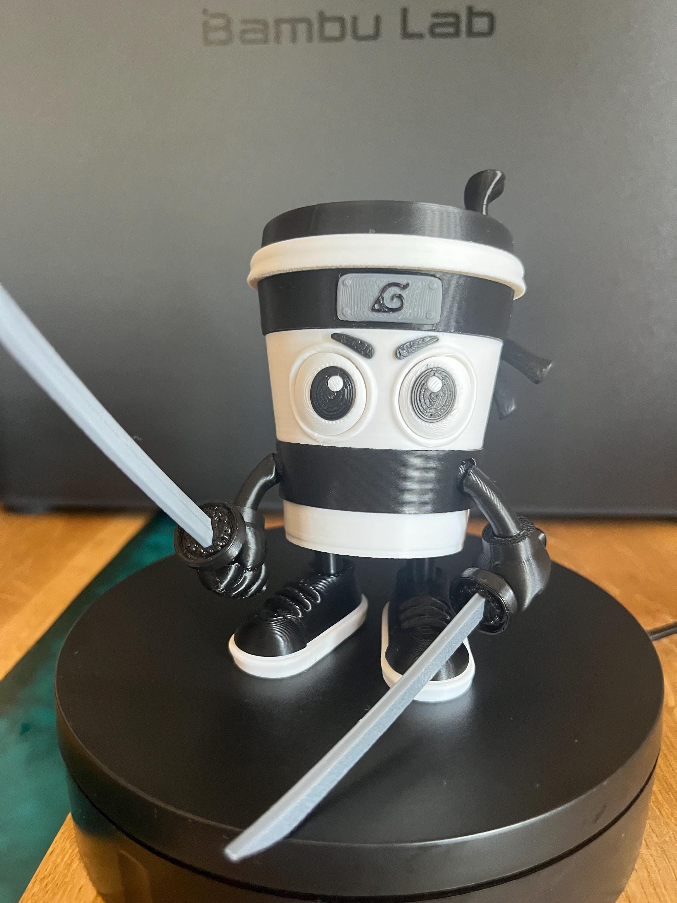 カプチーノアサシーノ - ブレインロットのおもちゃ、ブレインロットの