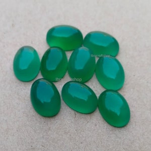 AAA+ Quality Natural Green Onyx Oval Shape Cabochon Flat Back Calibrated Wholesale Gemstones, All Sizes Available
