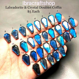 Très rare forme de cercueil en labradorite, env. 17 x 10 mm à 10 x 7 mm, tablette à fond plat coupée, pierres précieuses hautement polies faites à la main, superbe article à fond plat