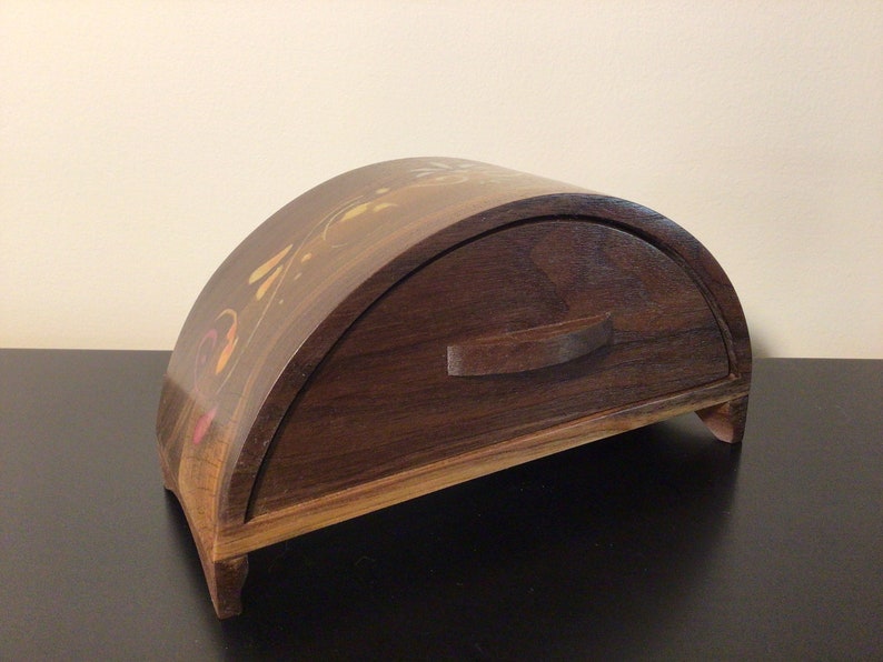 Multi-color Walnut trinket bandsaw box