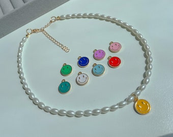 スマイリーフェイスネックレス、ハッピーフェイスネックレス