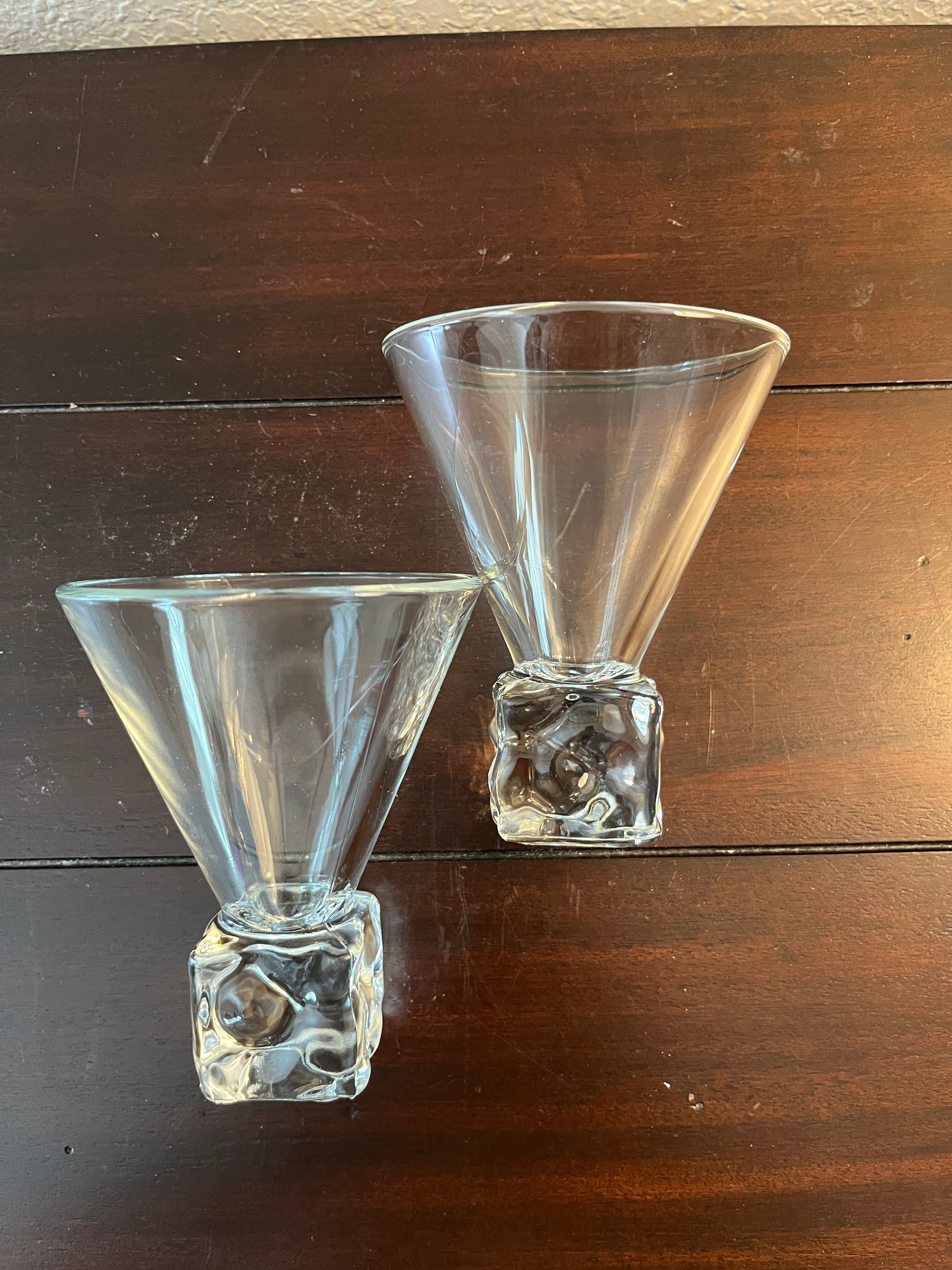 Vintage Disaronno Pink Blue Square Cocktail Glasses Barware 