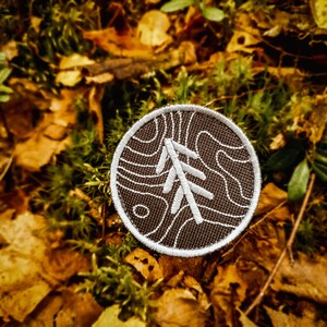 Tall Topo-märke svart – Moralmärke, Kardborremärke, Jackalope Forest, Scoutmärke, Broderat Moralmärke, Scout, Camping, Bushcraft bild 4