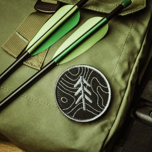 Tall Topo-märke svart – Moralmärke, Kardborremärke, Jackalope Forest, Scoutmärke, Broderat Moralmärke, Scout, Camping, Bushcraft bild 3