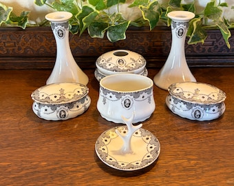 Vintage boho porseleinen kaptafel: Victoria Tsjechoslowakije art-deco kaptafelcollectie