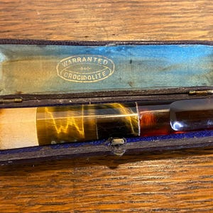 Rare Antique Cased Tigers Eye Amber Cigar Cheroot Holder