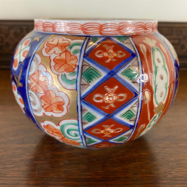 Vintage Japanese Imari Porcelain Bowl Vase