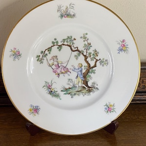 Vintage Royal Worcester Watteau Large Dinner Plate 10 3/4”