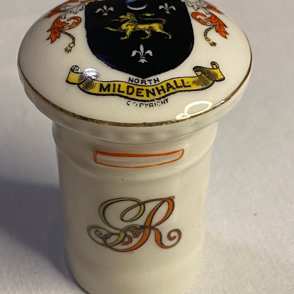 King George V Crested Wiltshaw & Robinson Pillar Box - Mildenhall