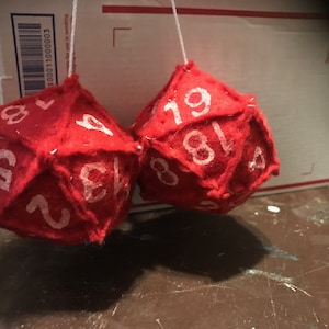 d20 plush dice