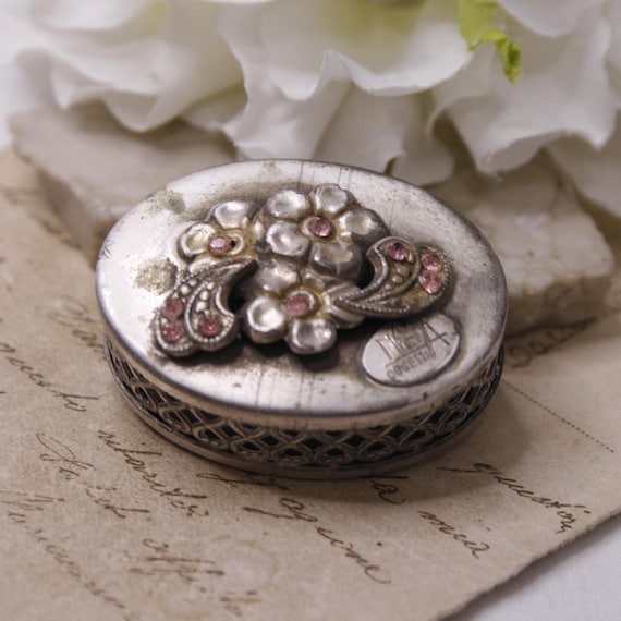 Nicla Oggetti Vintage Silver Tone Pill Box With Pink Rhinestones