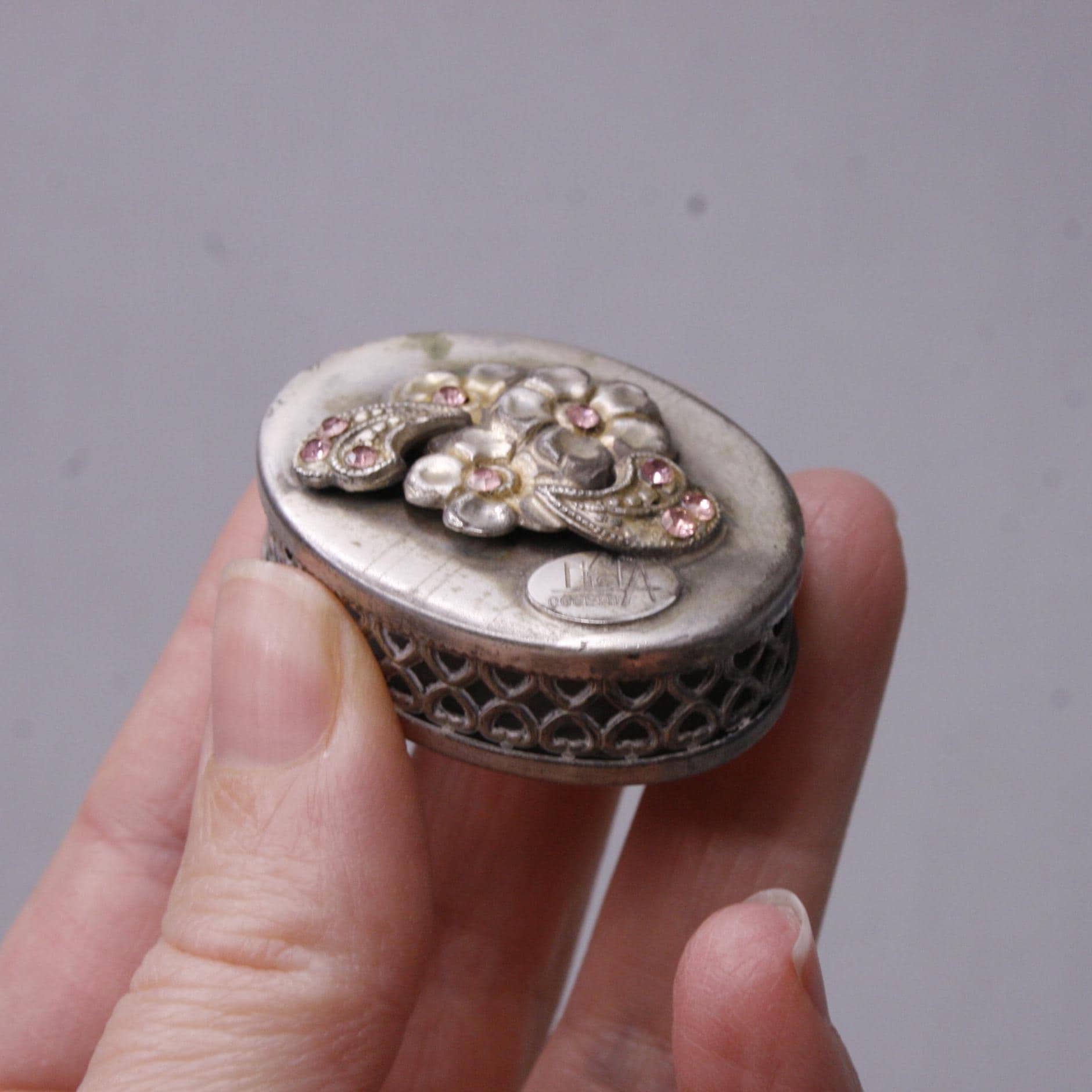 Nicla Oggetti Vintage Silver Tone Pill Box With Pink Rhinestones