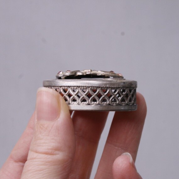 ヴィンテージ　Nicla Oggetti イタリア　シルバー925 ピルケース Nicla Oggetti Vintage Silver Tone Pill Box With Pink Rhinestones