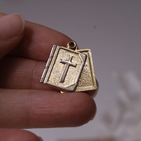 The Lord's prayer Bible locket Gold tone Bible charm - Gem