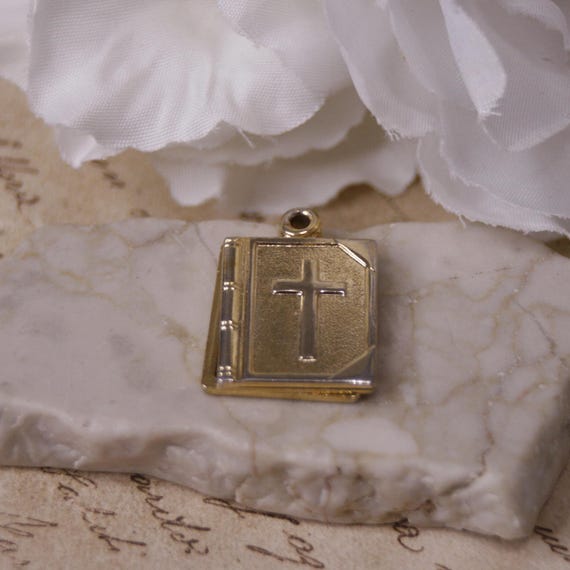 The Lord's prayer Bible locket Gold tone Bible charm - Gem