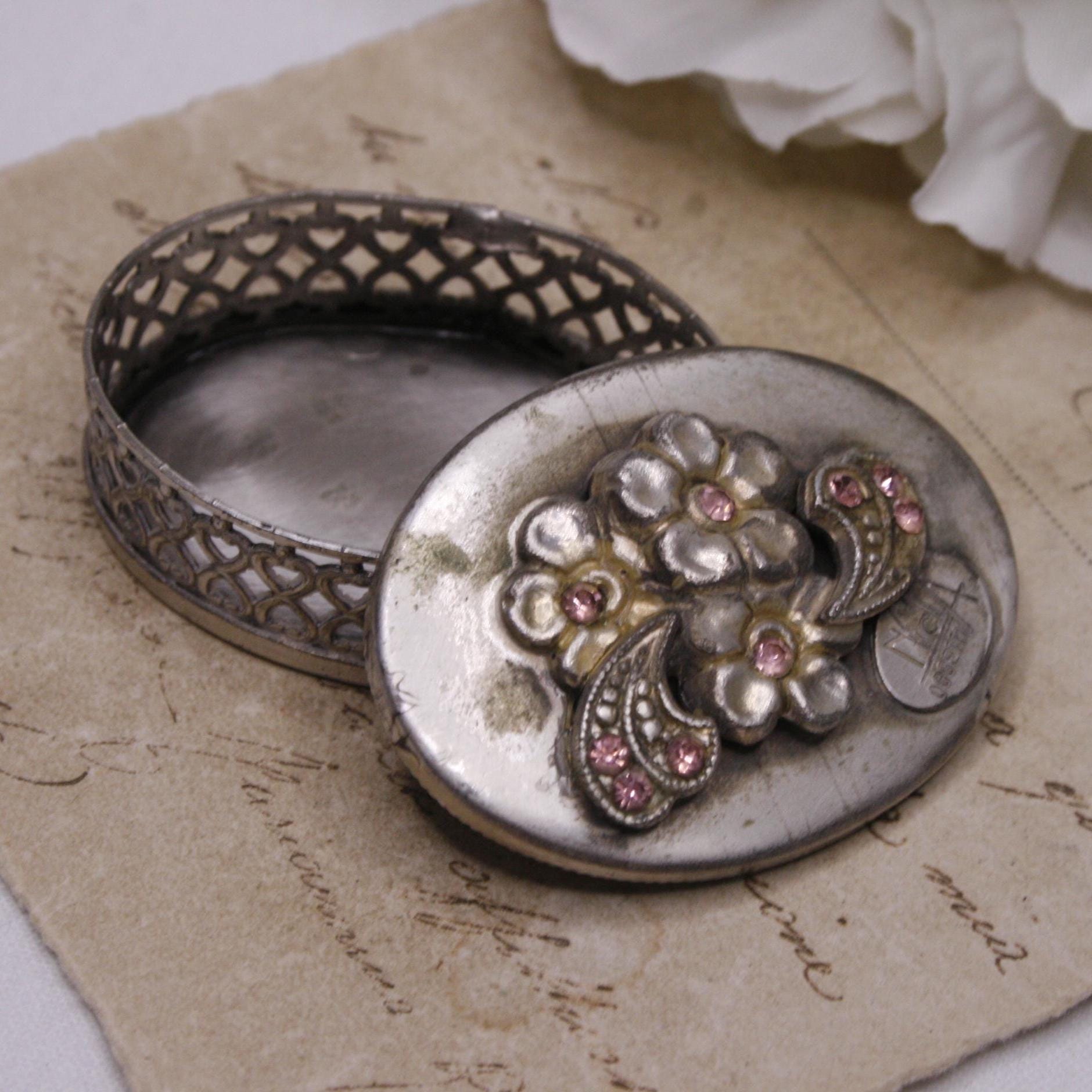 Nicla Oggetti Vintage Silver Tone Pill Box With Pink Rhinestones