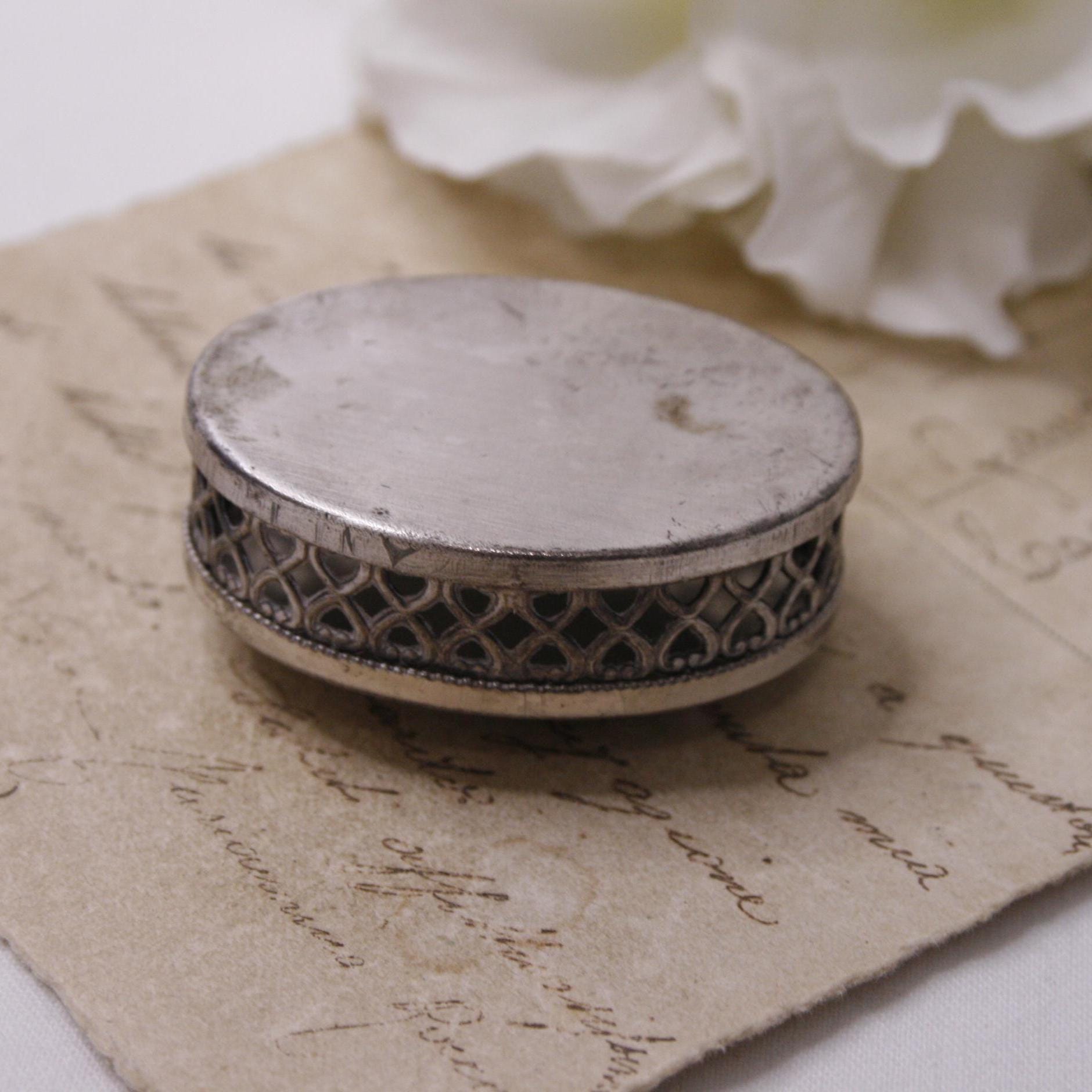 Nicla Oggetti Vintage Silver Tone Pill Box With Pink Rhinestones